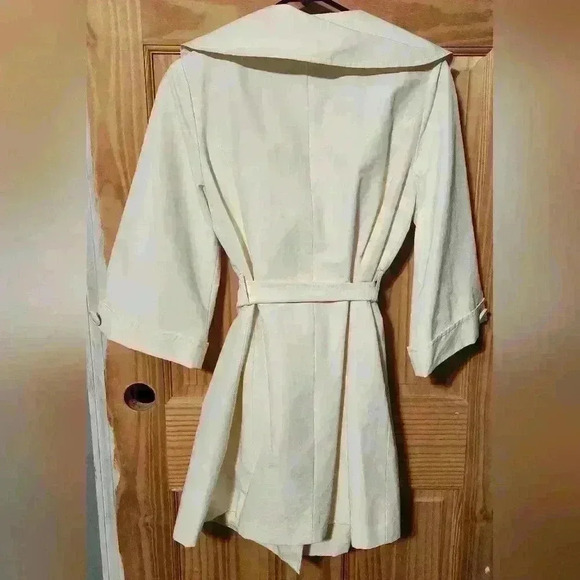 George Simonton Studio Womens Sz 6 Ivory Water Repellent Above Knee Button Coat - Picture 6 of 6